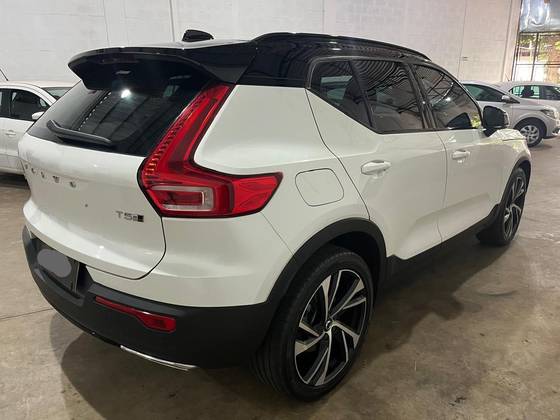 VOLVO XC40 2.0 T5 GASOLINA R-DESIGN AWD GEARTRONIC